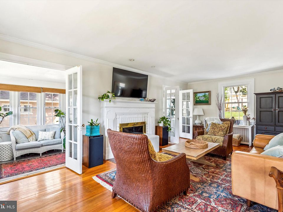 613 Brookside Ave, Wayne, PA 19087 Zillow