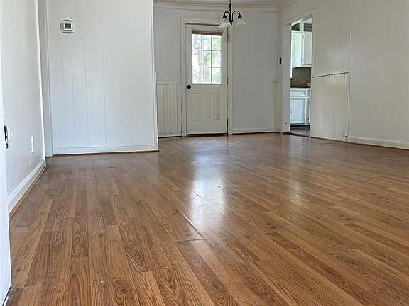 2nd image of 10622 Flaxman St