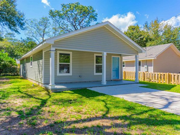 5767 Avondale Rd, Pensacola, FL 32526