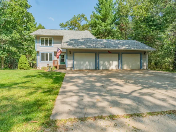 620 Silver Creek Rd, Whitehall, MI 49461