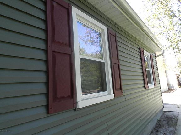 4th image of 44 Melody Ave