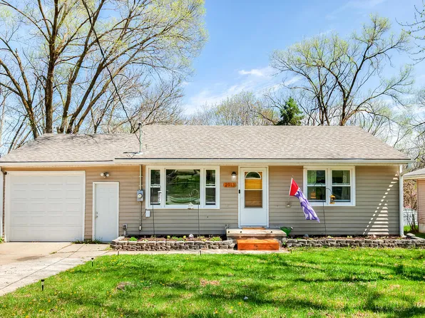 2913 S Union St, Des Moines, IA 50315