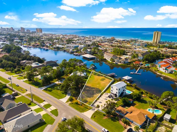 8801 N Lagoon Dr, Panama City, FL 32408