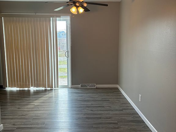 3rd image of 2618 Magnolia Dr #2622