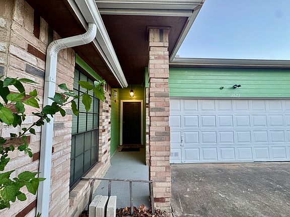 5th image of 3623 Lake Sunset Ct
