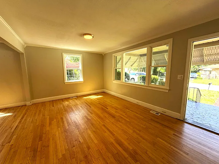 20 Hutto Ct — Photo 5