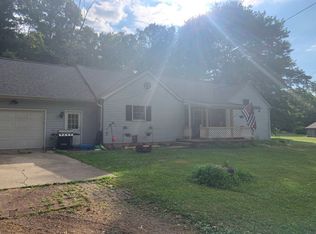 2355 S Keel Ridge Rd, Hermitage, PA 16148