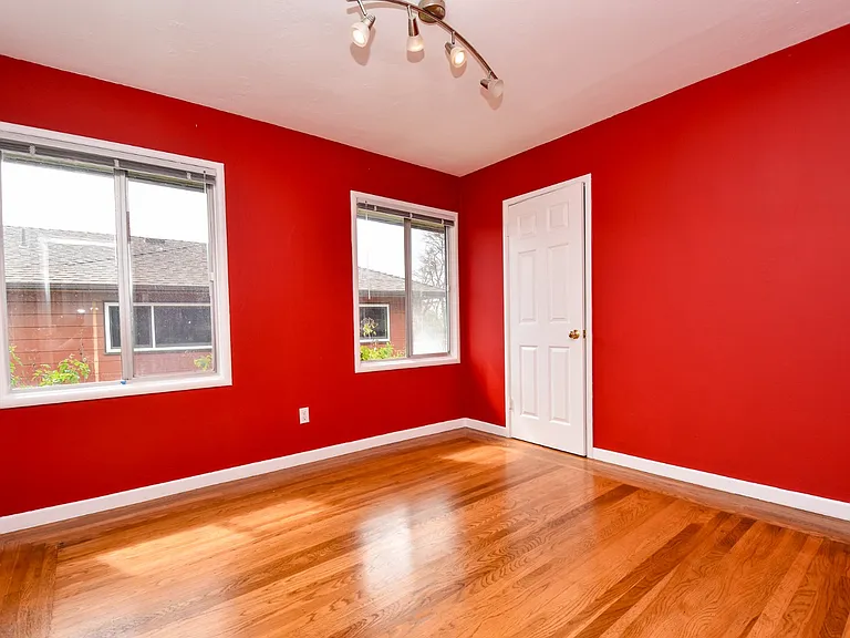 4232 Laguna Ave — Photo 14