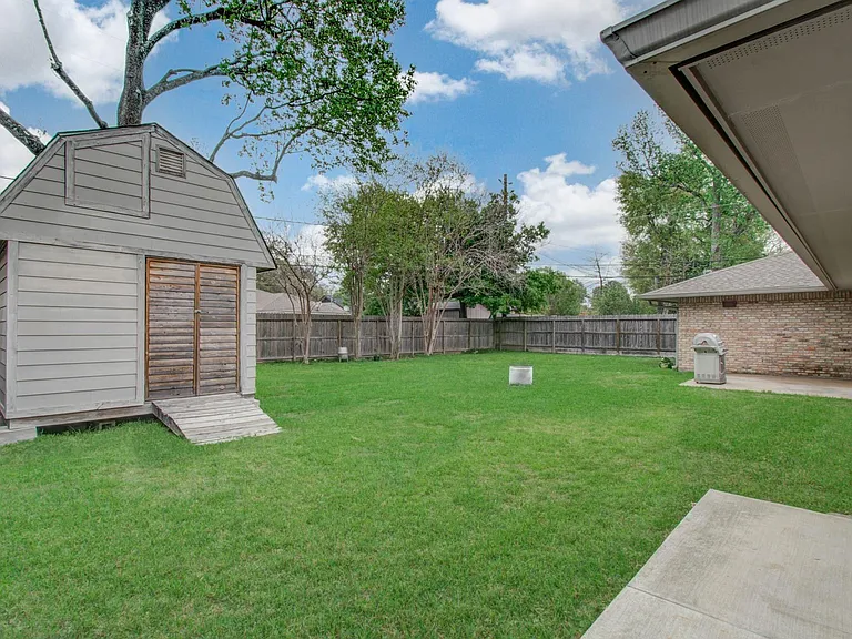 9002 Railton St — Photo 29