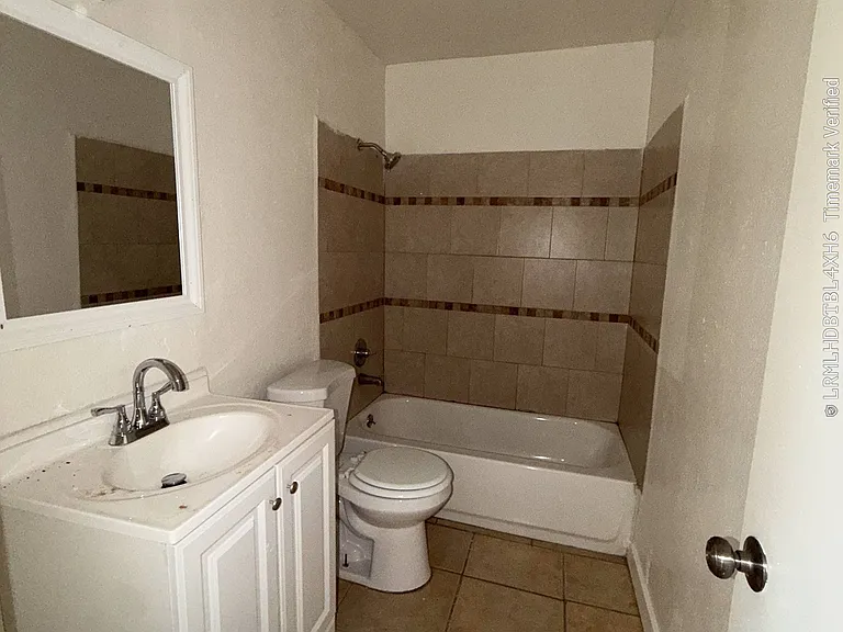 1309 Niles St #A — Photo 2