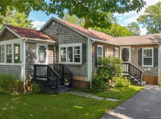 35 Hill St, Saint Stephen, NB E3L 1N6