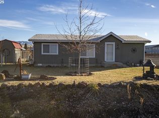 995 W Hickory Pl, Union, OR 97883