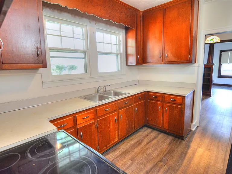 3511 Forrest Ave — Photo 7