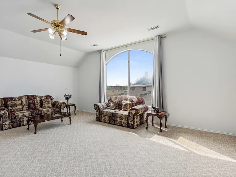 1501 Ector Dr — Photo 25