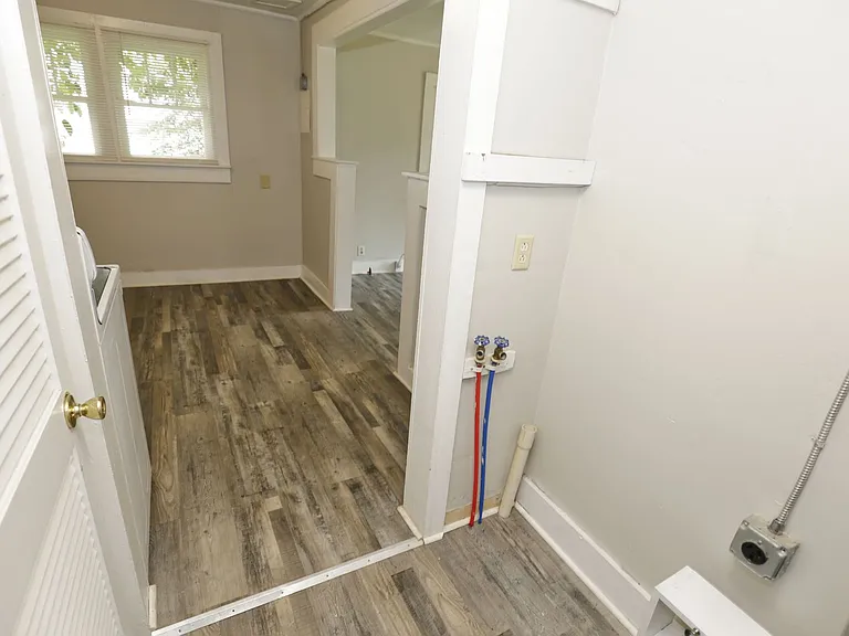 307 Tarver St SE — Photo 8