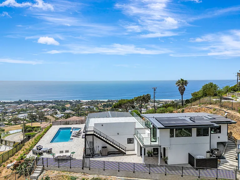 5402 Horizon Dr — Photo 25