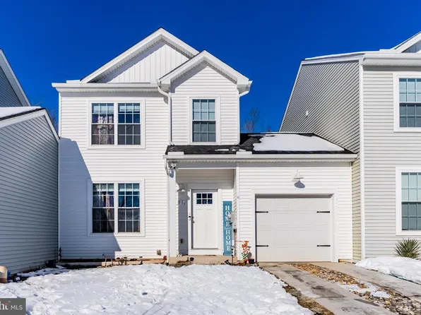 31 Parkview Dr, Carlisle, PA 17013