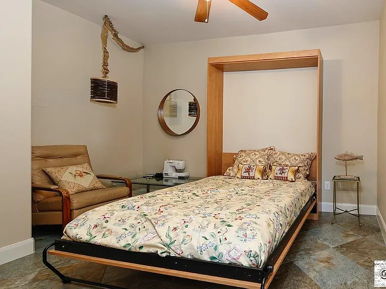 3731 Bayshore Dr — Photo 13