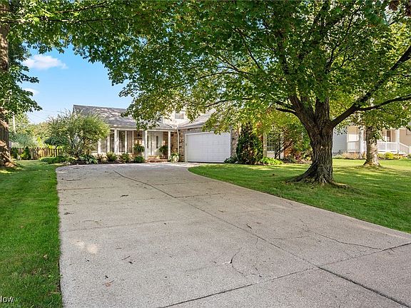 2nd image of 3525 Chrisfield Dr
