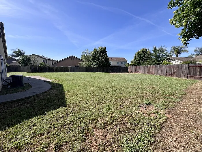 5016 Cleveland Bay Way — Photo 17