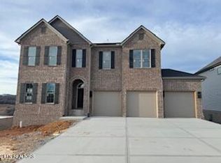 1861 Hickory Reserve Rd, Knoxville, TN 37932