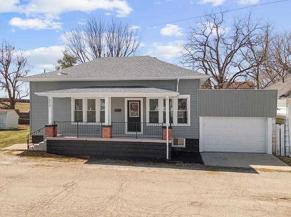 212 Race St, Piqua, OH 45356