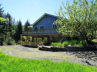 372 Fruitvale Rd, Newport, OR 97365