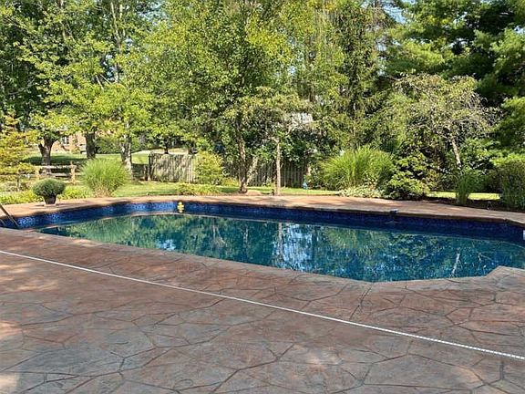 5th image of 12126 Paulmeadows Dr