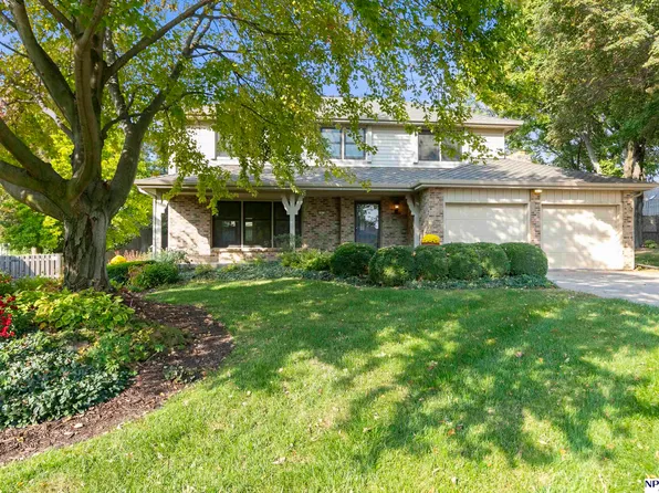 1412 N 126th St, Omaha, NE 68154