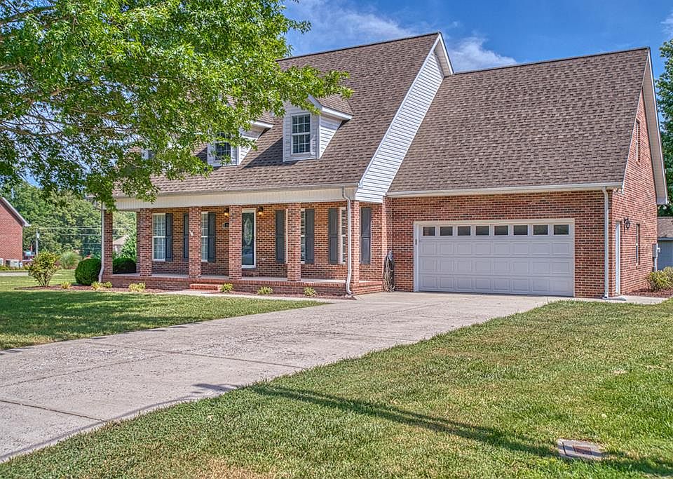 1st image of 1116 Heathwood West Dr