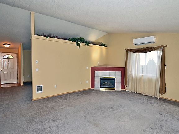 4th image of 8313 NE 38th Ct