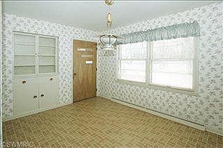 5th image of 3802 Saratoga Ave