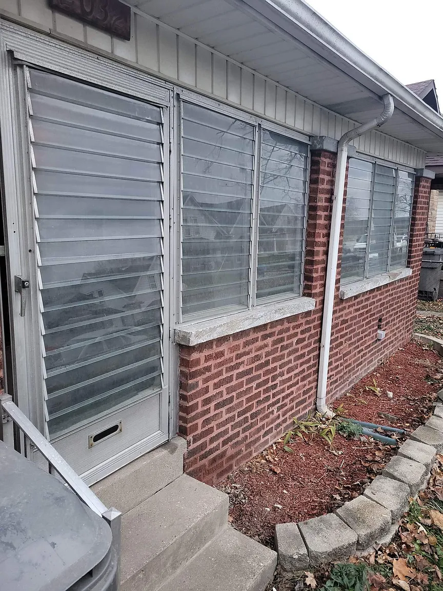 2032 Boyd Ave photo 1