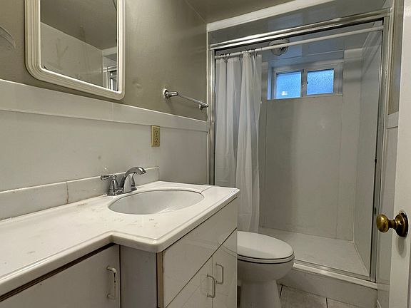 3rd image of 352 S University St APT E