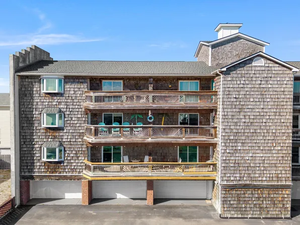 306 Lake Park Boulevard S Unit 102, Carolina Beach, NC 28428