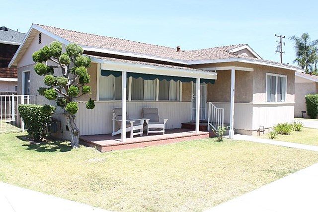 1st image of 2202 Pacific Ave