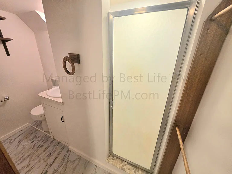 4526 NE 77th Ave — Photo 31