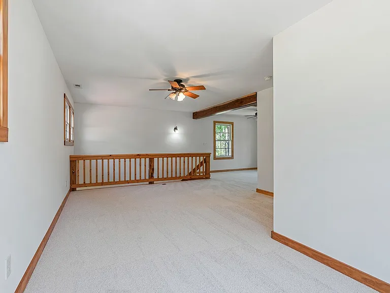 35 Hedgecock Farm — Photo 17