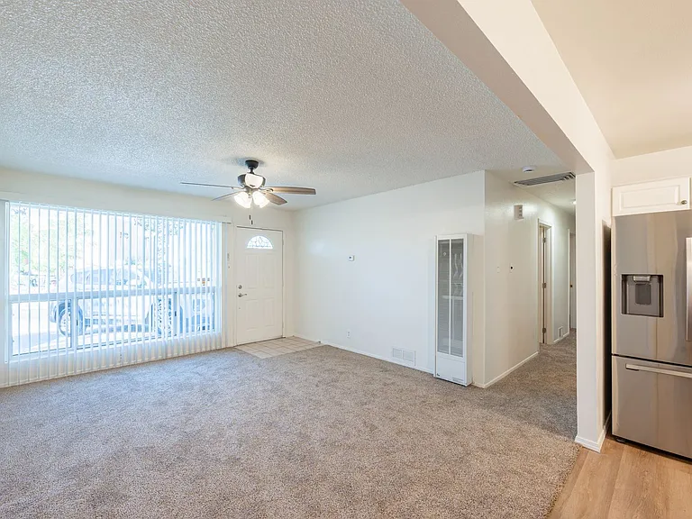 3904 Avalon Rd NW — Photo 4