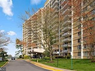 301 N Beauregard St APT 108, Alexandria, VA 22312