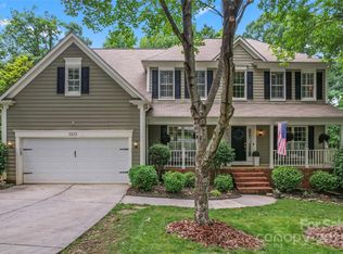5233 Fairvista Dr, Charlotte, NC 28269