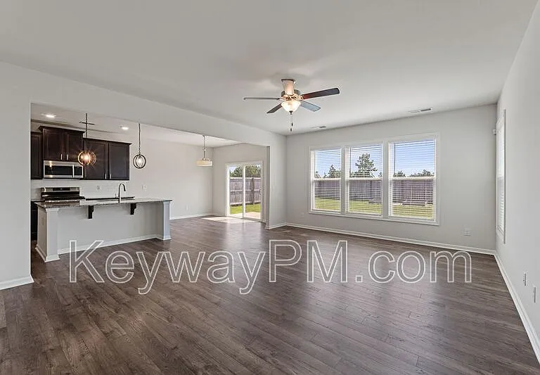 4136 Thimbleberry Dr — Photo 5