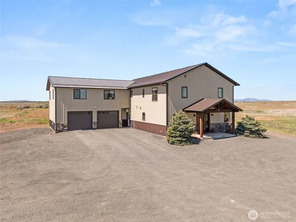 29701 Telford Road N, Davenport, WA 99122