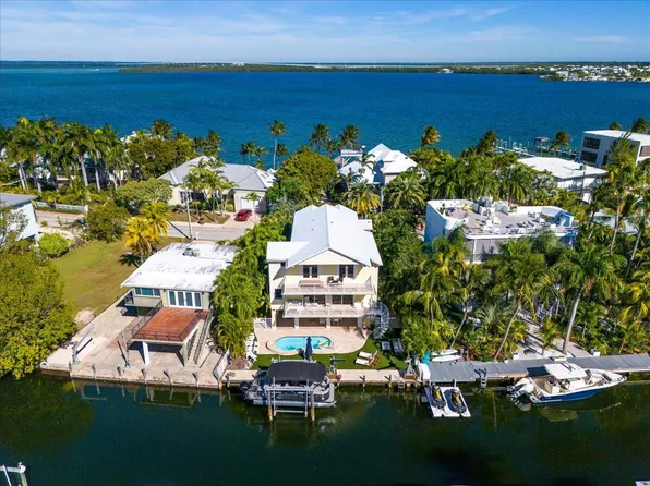 9 North Dr, Key Largo, FL 33037