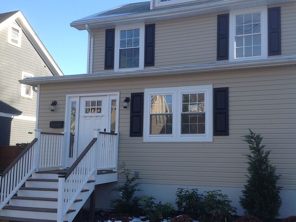 2nd image of 306 Elm St