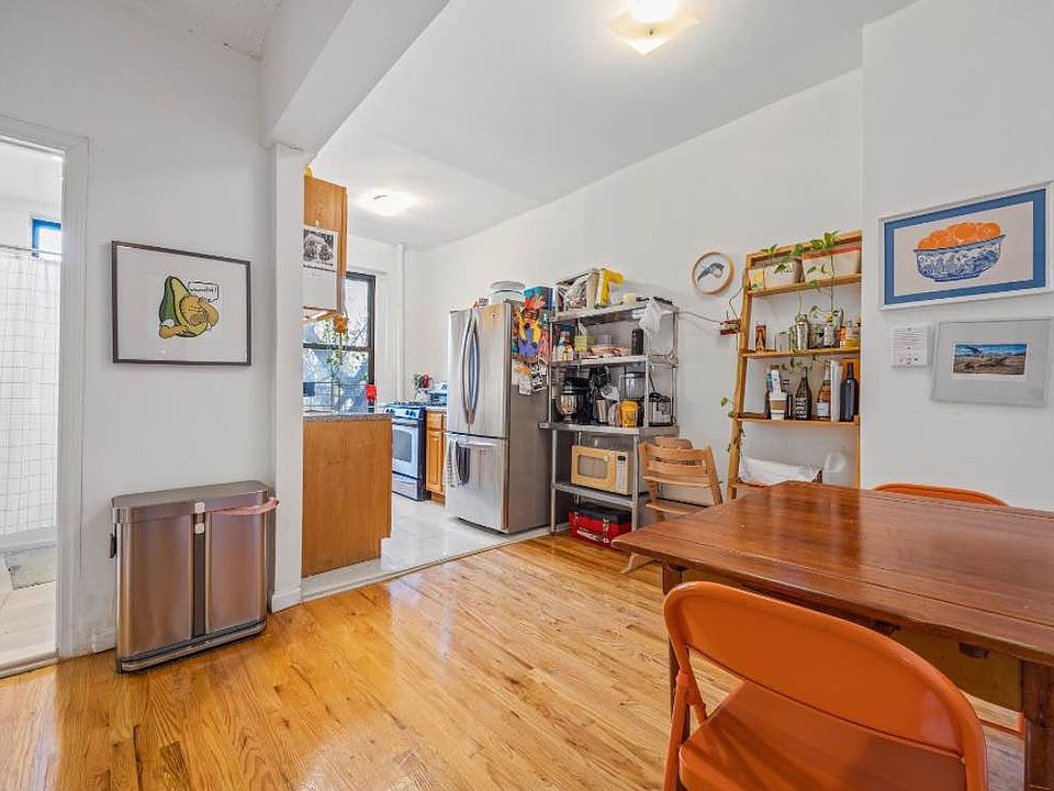 1st image of 28-12 24th Ave #1