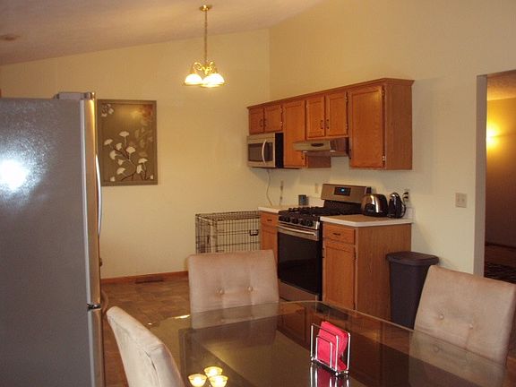 4th image of 4723 Alexandra Ln