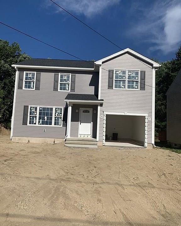 2nd image of 27 Wilmington Ave