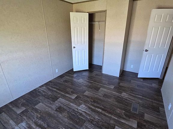 5th image of 202 Harvey Rd