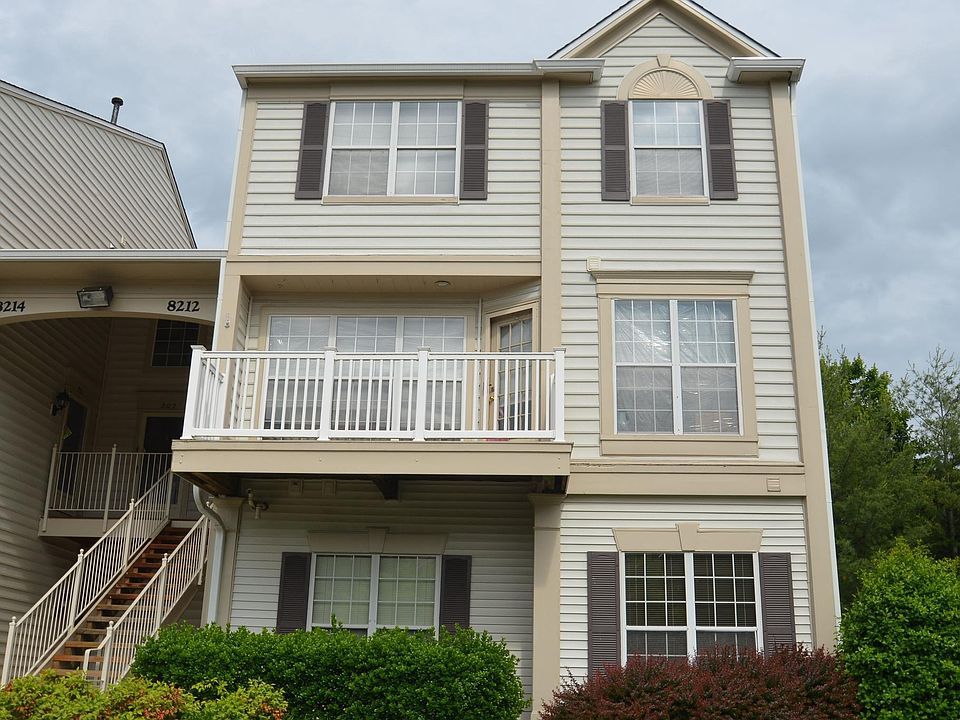 1st image of 8212 Catbird Cir Unit 101